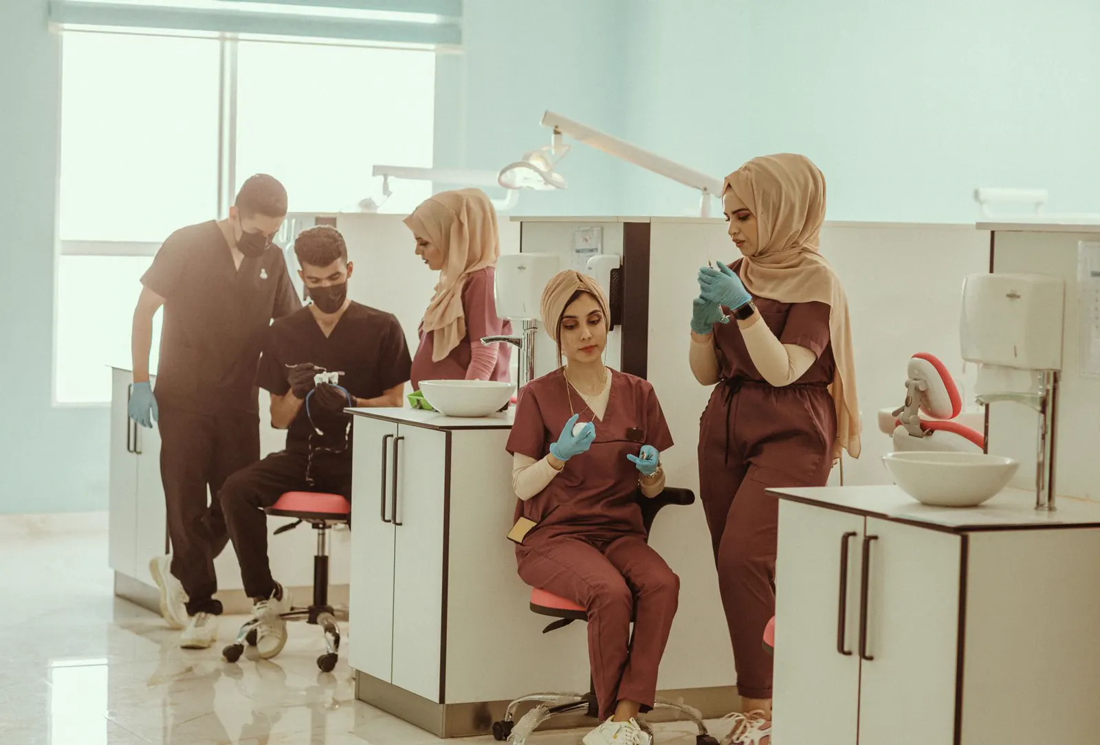 healthcare professionals working together in a clinic